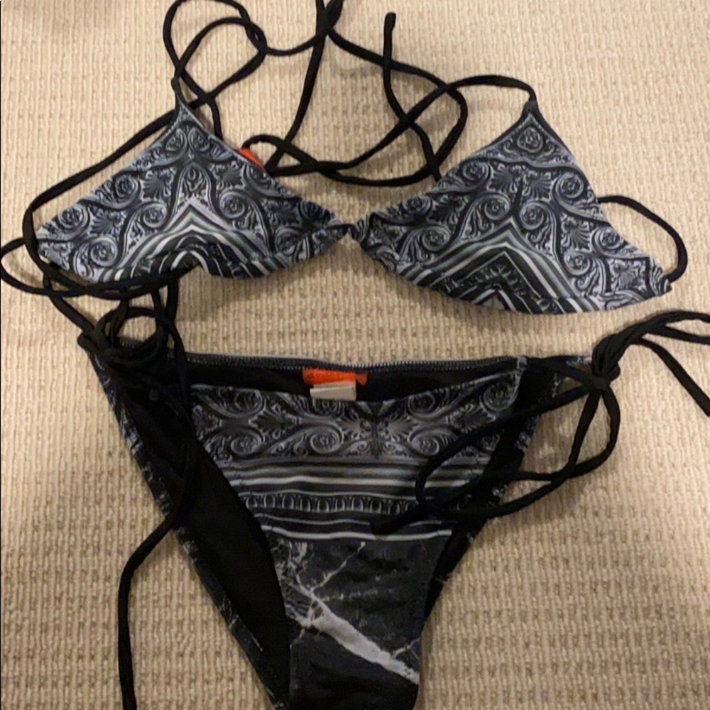 Bikini